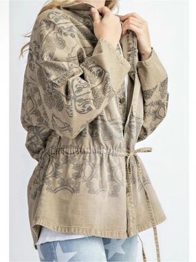 NWT!! easel Taupe Paisley Drawstring Utility Jacket
